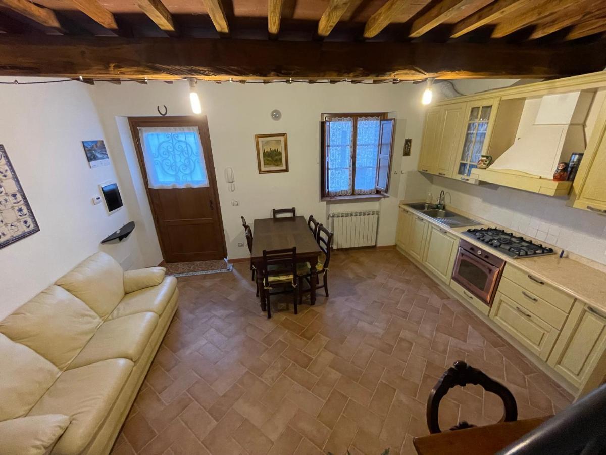 Il Rifugio Nelle Crete Apartment Vescona Exterior photo